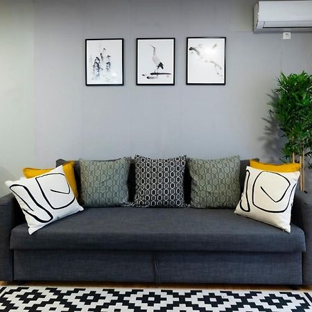 Central Fenix Apartment - Free Private Parking-Fast Wi-Fi Nowy Sad Zewnętrze zdjęcie